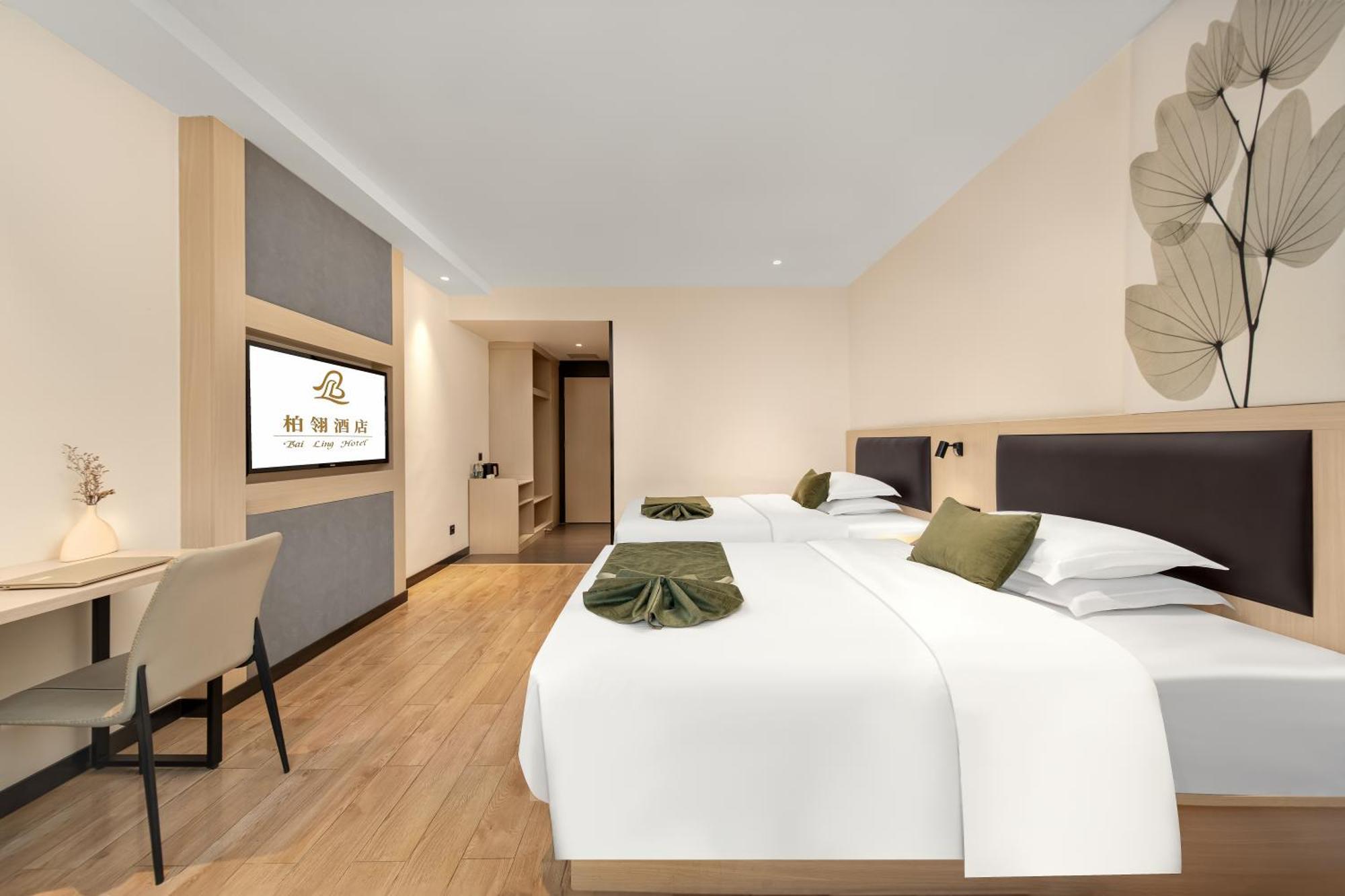 Bai Ling Hotel Nanning Esterno foto