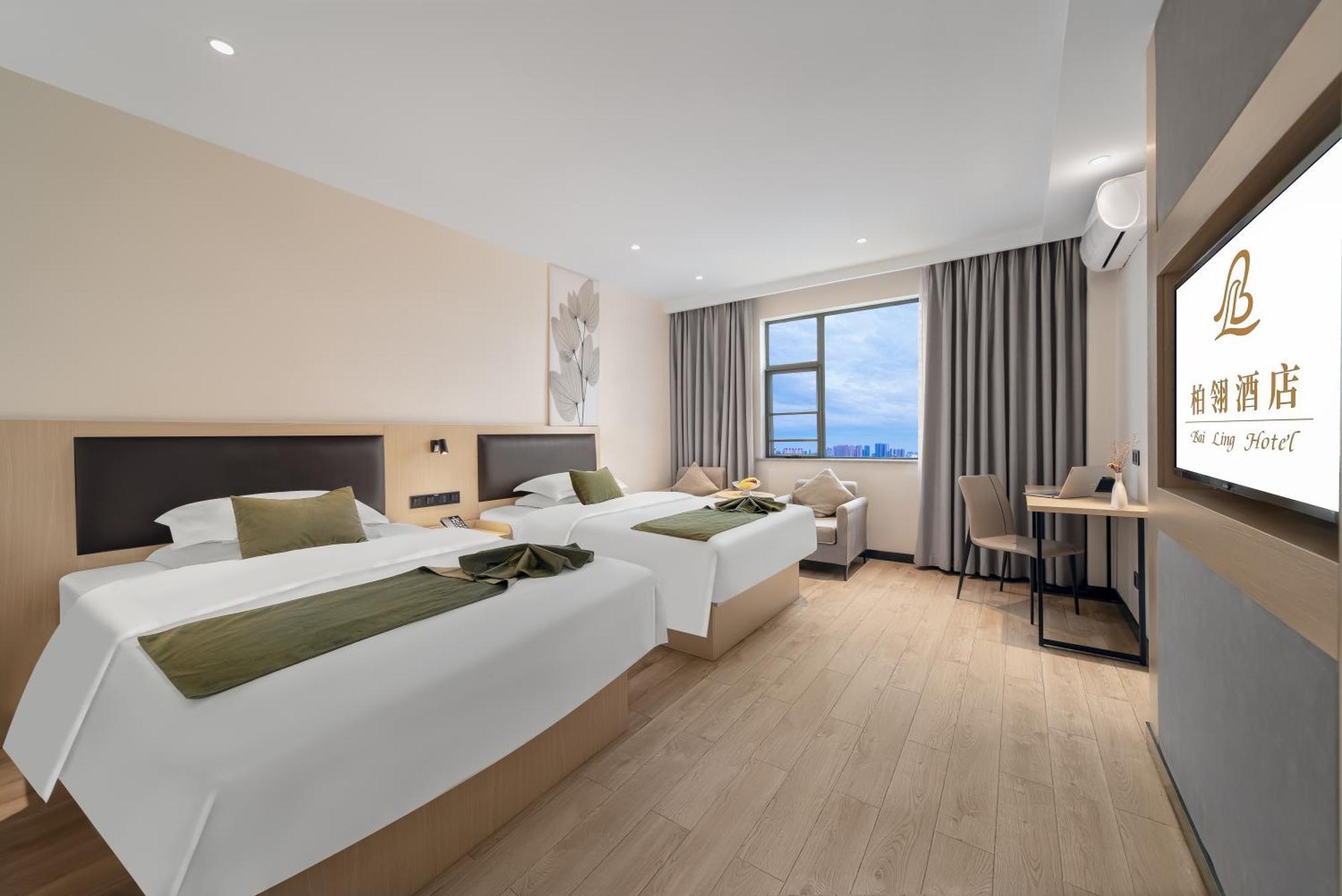 Bai Ling Hotel Nanning Esterno foto